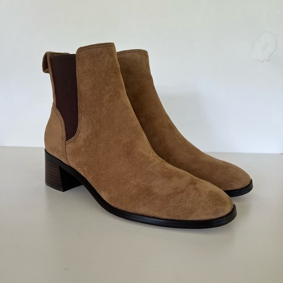 J. Crew Factory Sueded Chelsea Boots in Rich Coffee Brown, size 9.5 - Picture 2 of 12